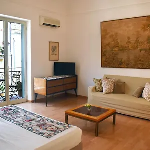 https://appartamento-nel-centro-storico-di-palermo-via-melis-house.sicilyhotelsitaly.net